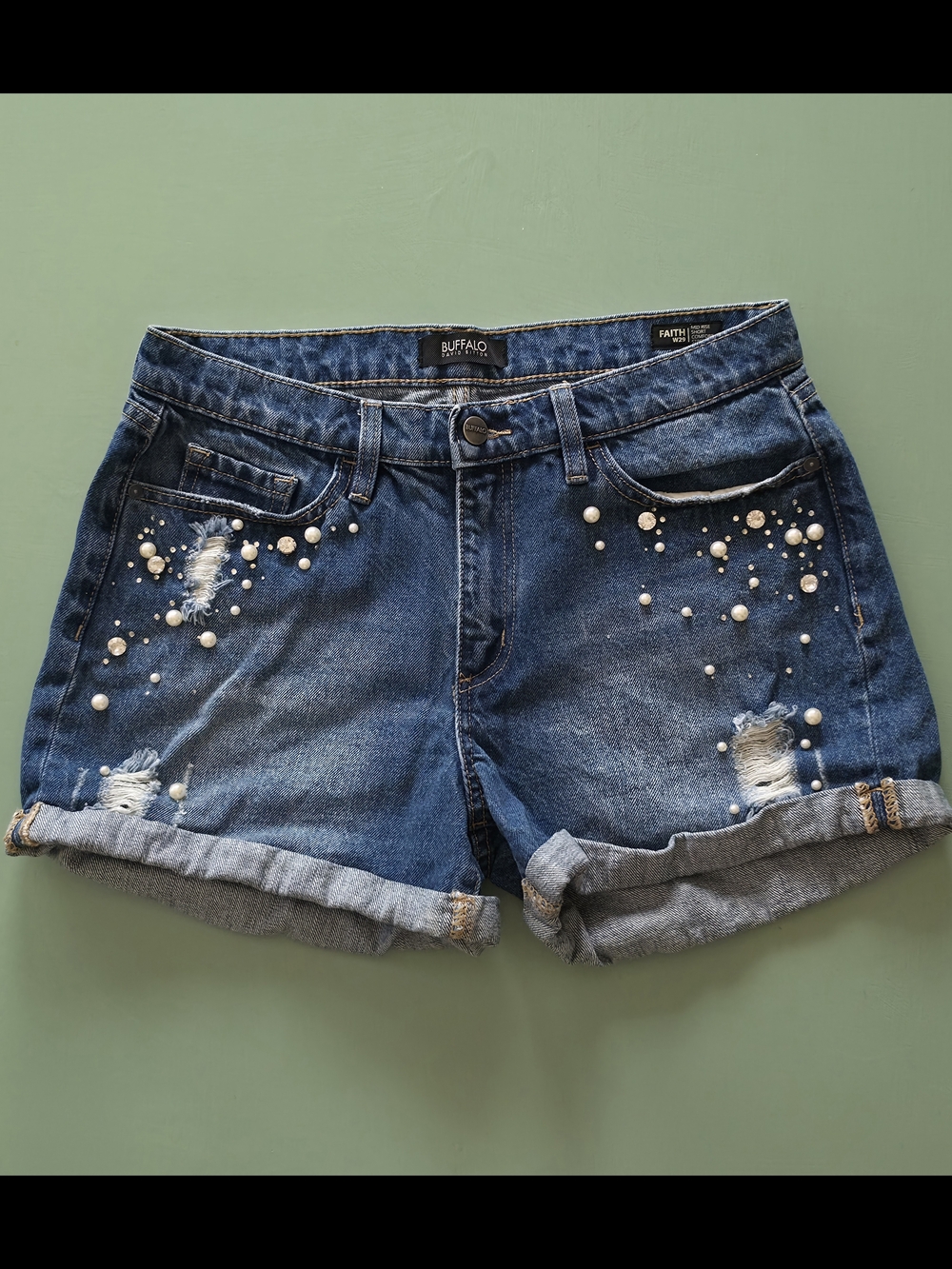 Crystal Pearl Embellished Buffalo Bitton Denim Shorts Size 29
